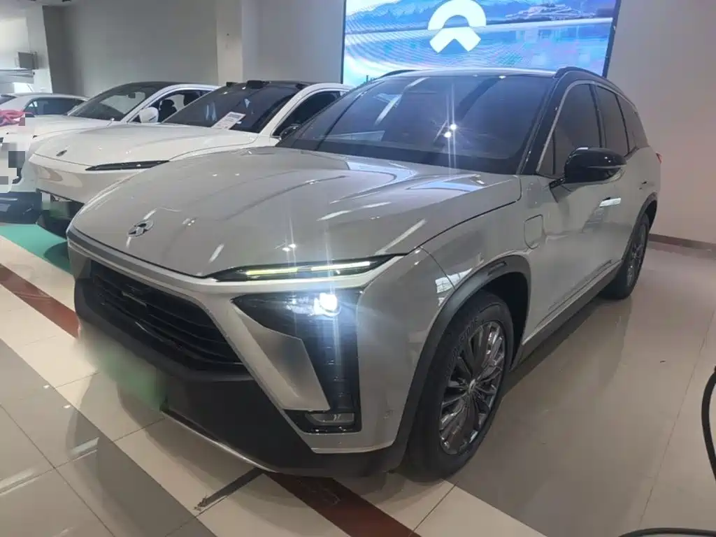 NIO ES8 — миниатюра 2