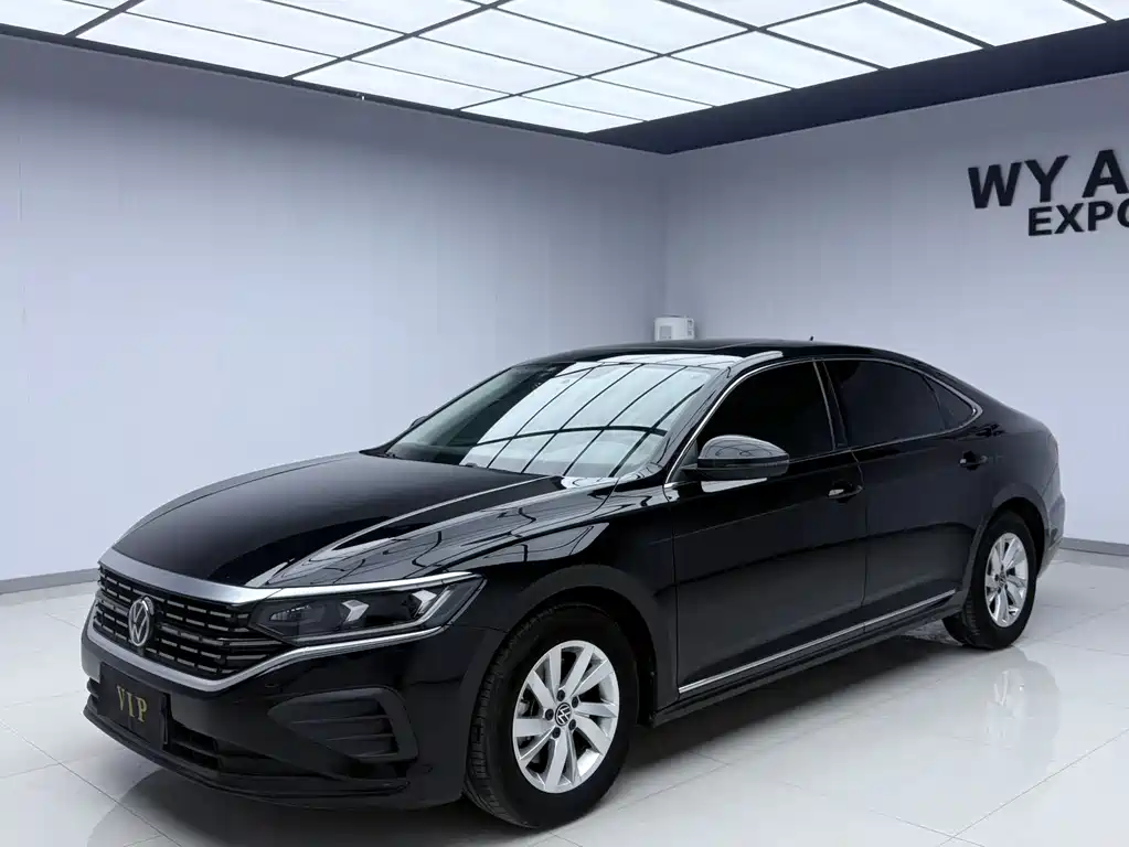 Volkswagen Passat 2023