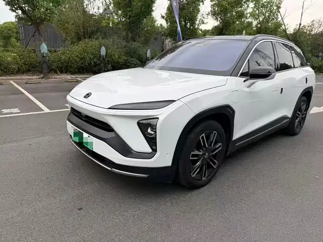 2021 Nio ES6