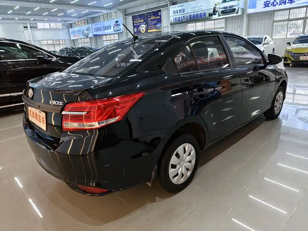 TOYOTA VIOS