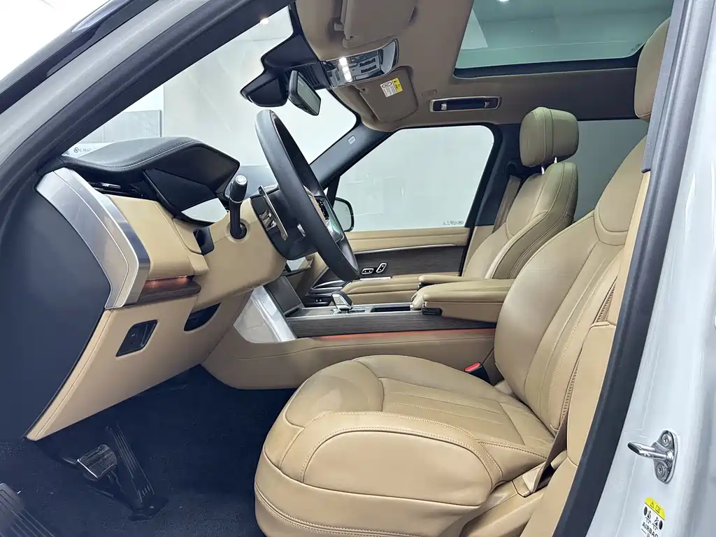 Land Rover Range Rover — миниатюра 9