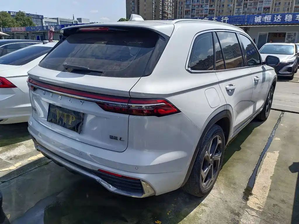 Geely Xingyue L — миниатюра 14
