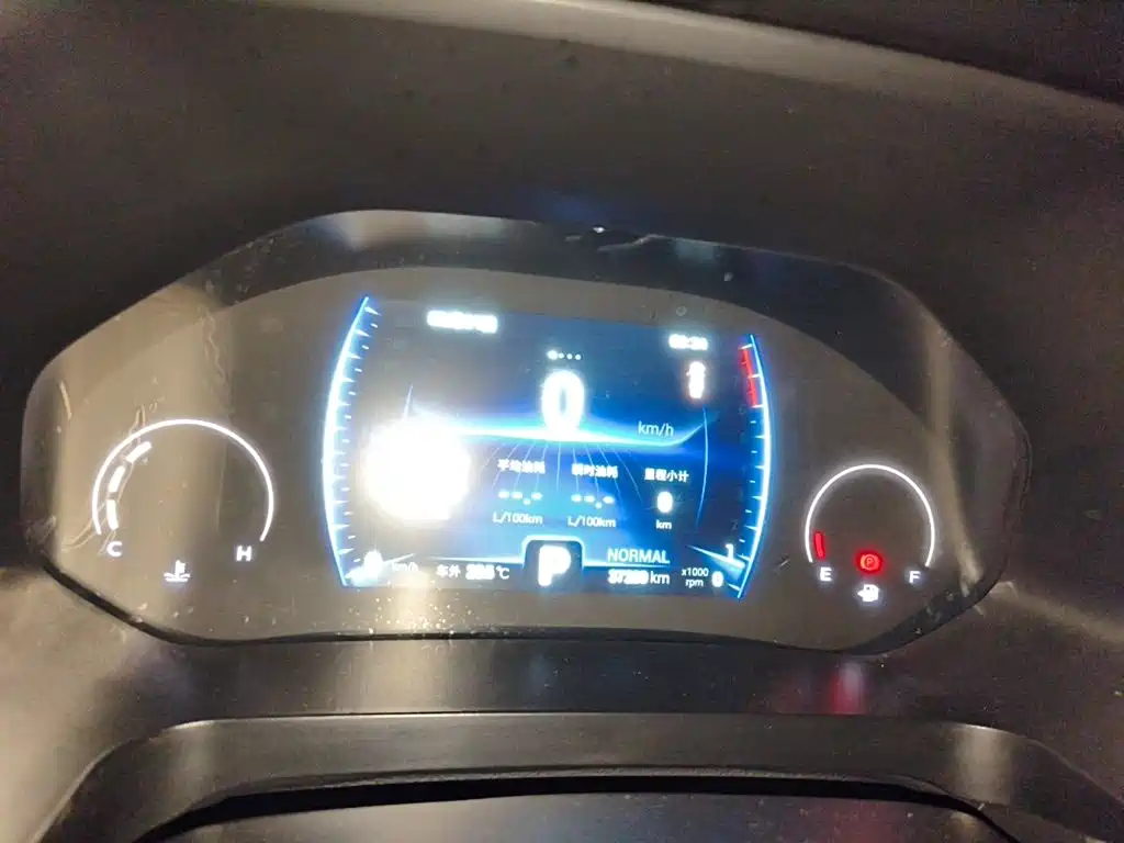 Chery Tiggo 8 — миниатюра 7