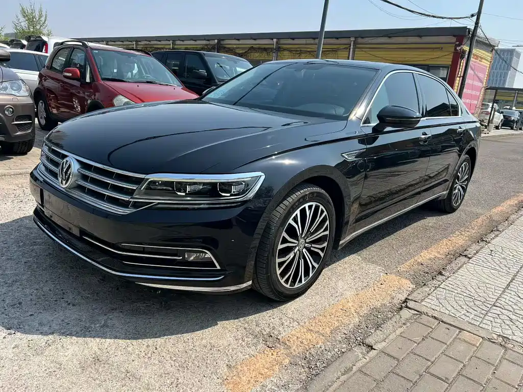 Volkswagen Phideon 2017