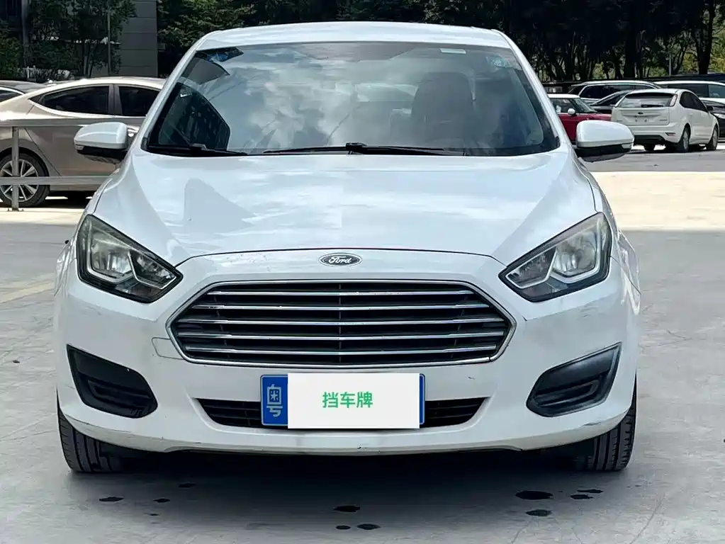 Ford Escort — миниатюра 2