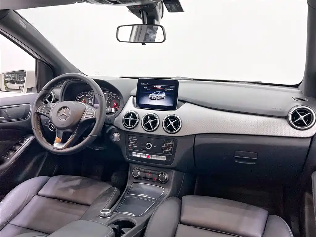 MERCEDES-BENZ B CLASS