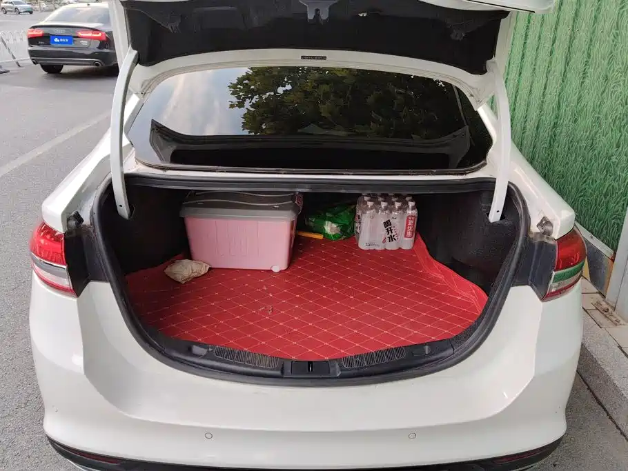 Ford Mondeo — миниатюра 4