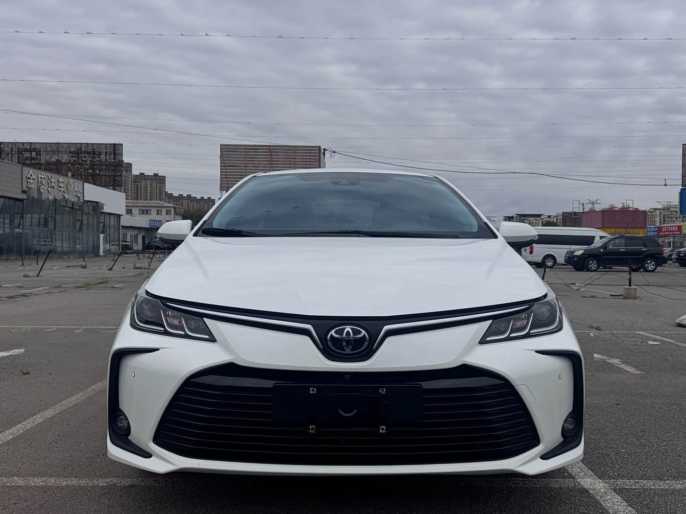 Toyota Corolla 1.2 л 2022 г. Белый, пробег 39000 км