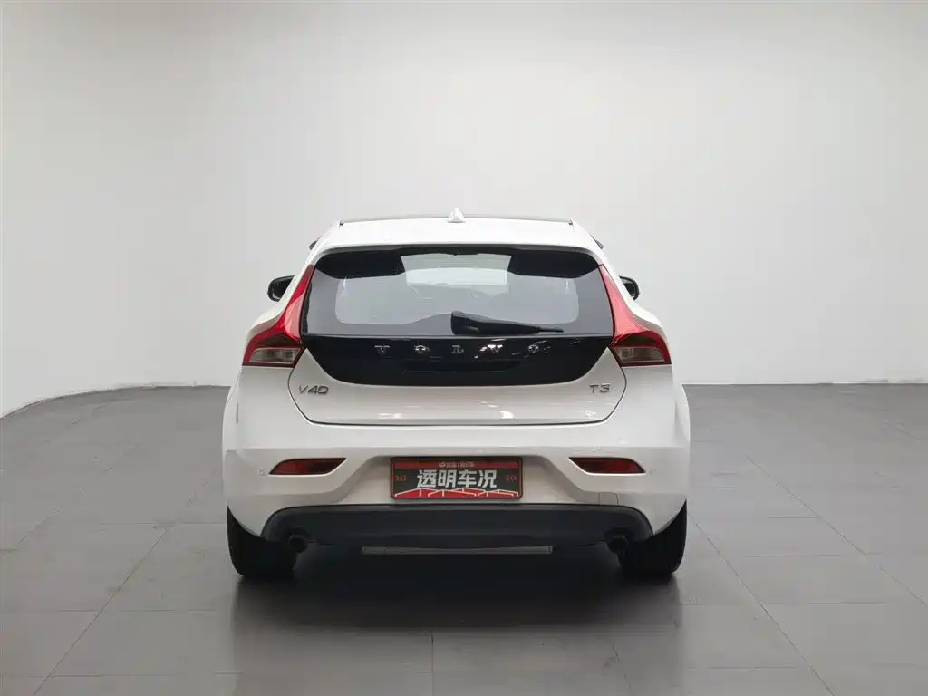 Volvo V40 2018 T3