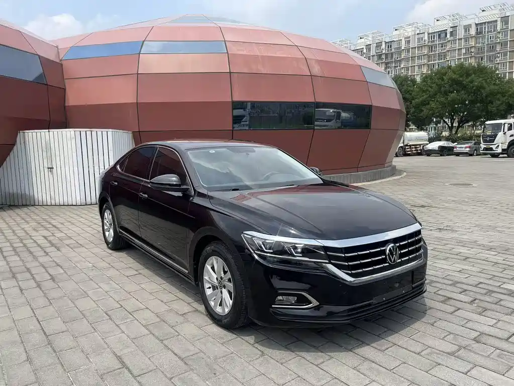 Volkswagen Passat 2020 280TSI VI