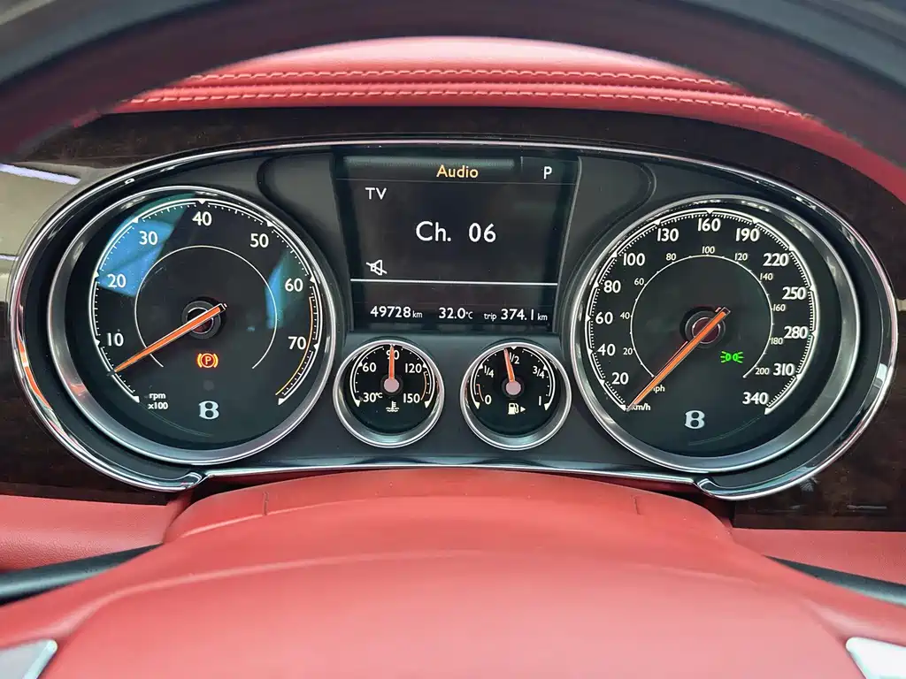 Bentley Flying Spur — миниатюра 10