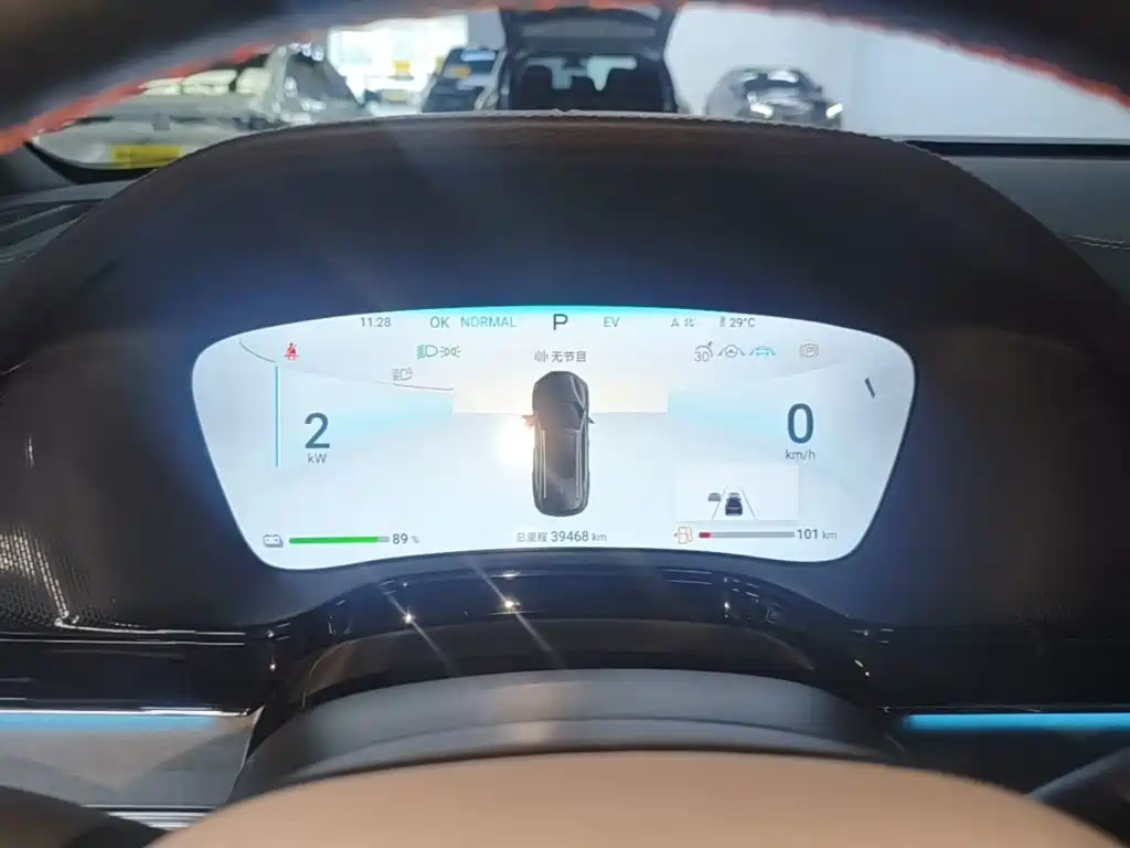BYD Tang New Energy — миниатюра 12