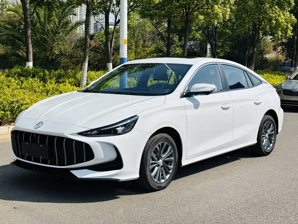 MG 5 2026 180DVVT Luxury