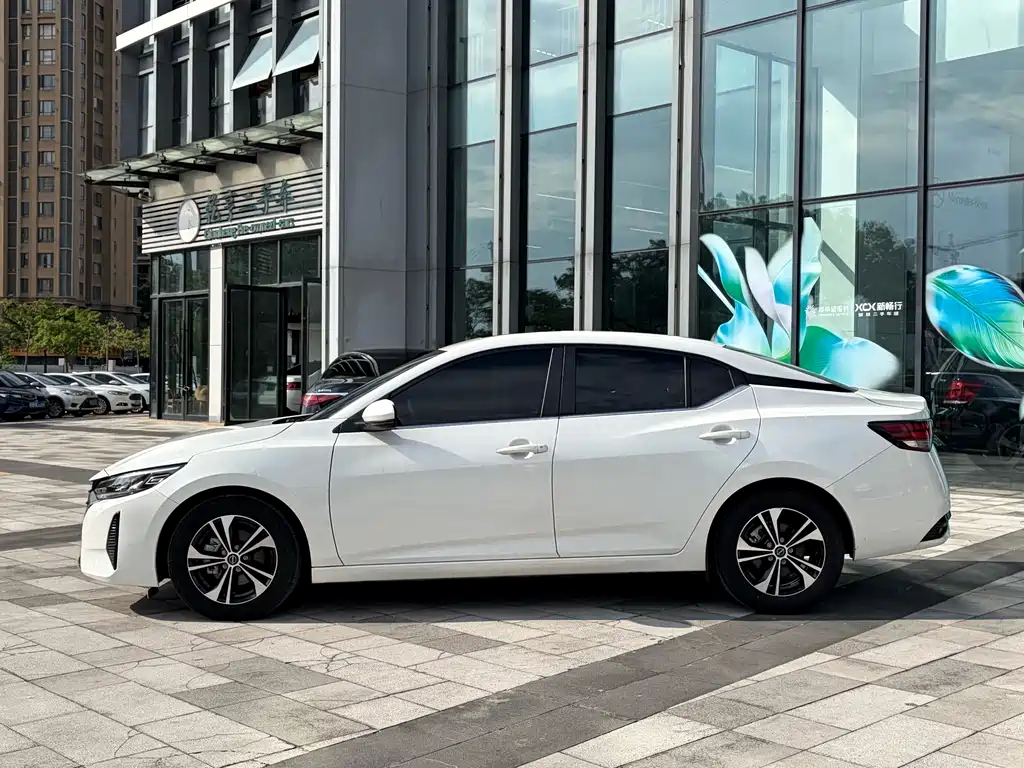 Nissan Sylphy — миниатюра 3