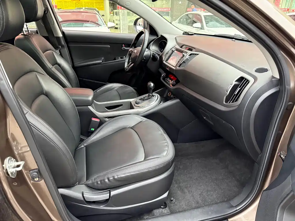 Kia Sportage — миниатюра 14