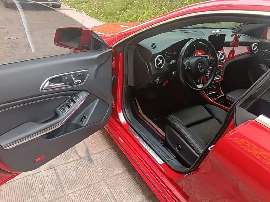 Mercedes-Benz CLA (Import) — миниатюра 16
