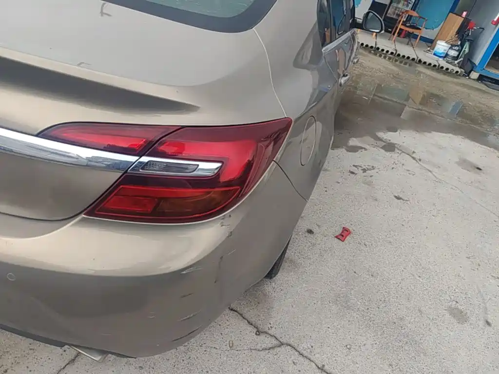 Buick Regal — миниатюра 8