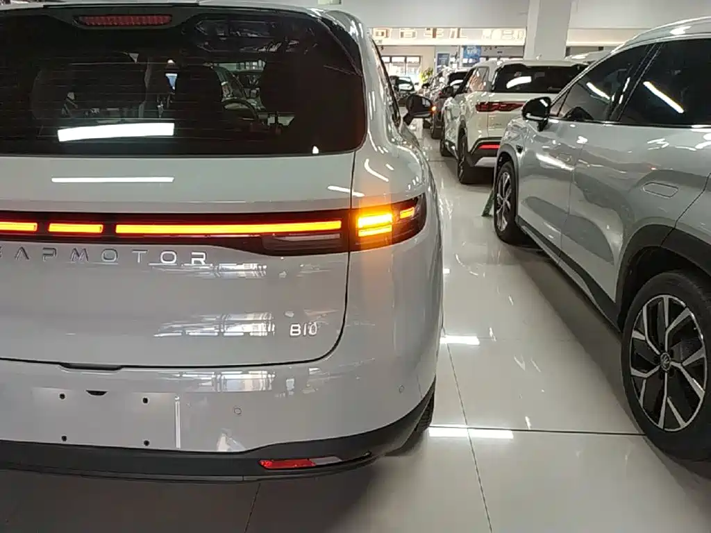 Leapmotor Leapmotor B10 — миниатюра 8