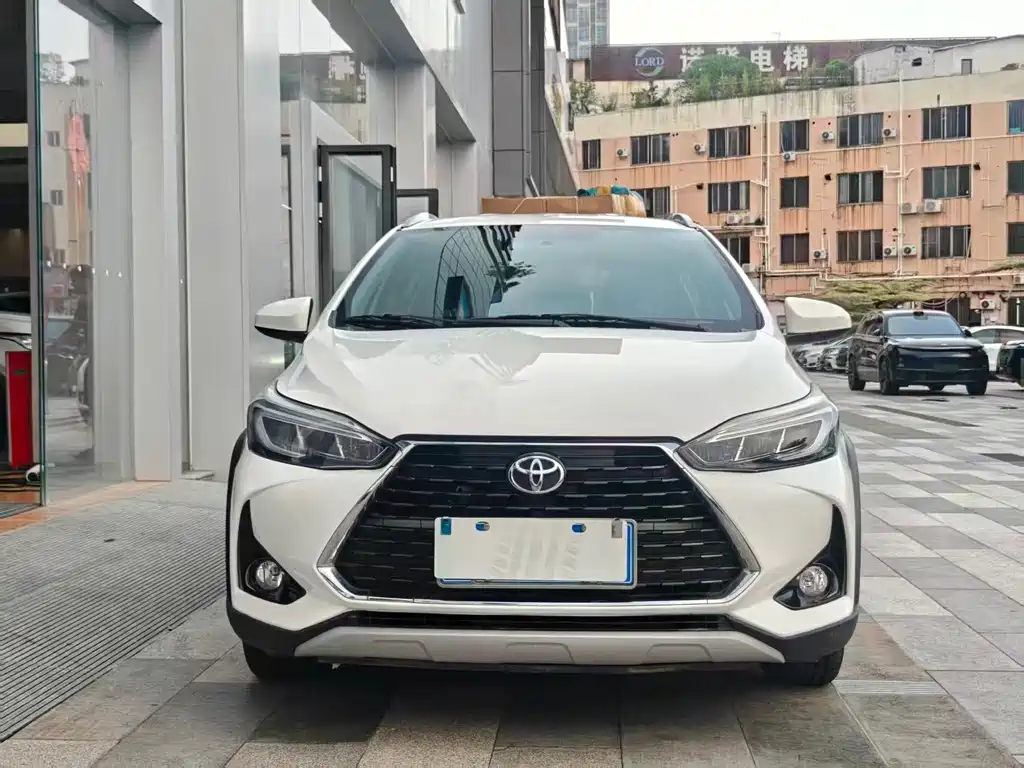 Toyota Yaris L — миниатюра 15