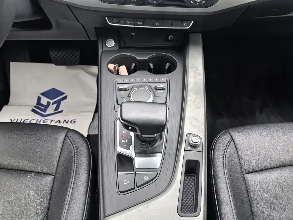 Audi A4L — миниатюра 13