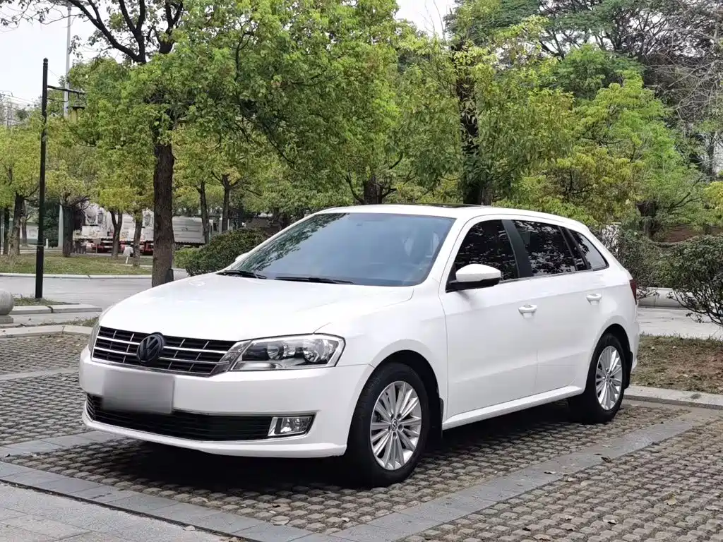 Volkswagen Gran Lavida 2013 1.4TSI AT Comfort