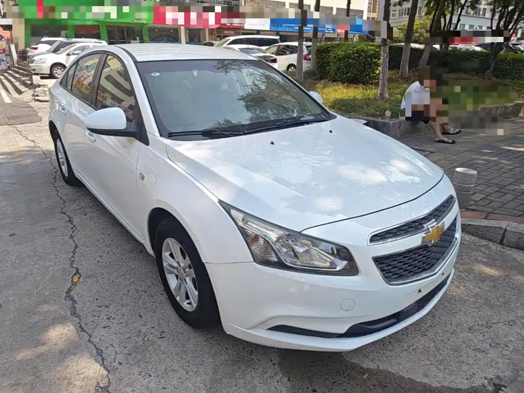 Chevrolet Cruze — миниатюра 4