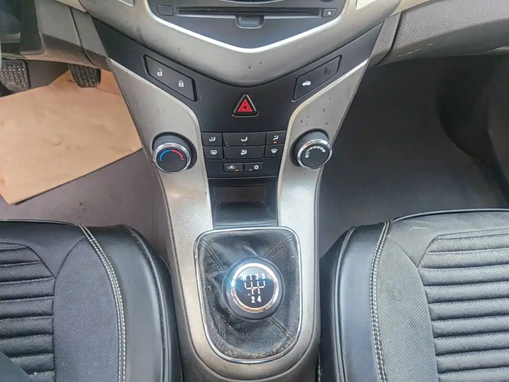 Chevrolet Cruze — миниатюра 14