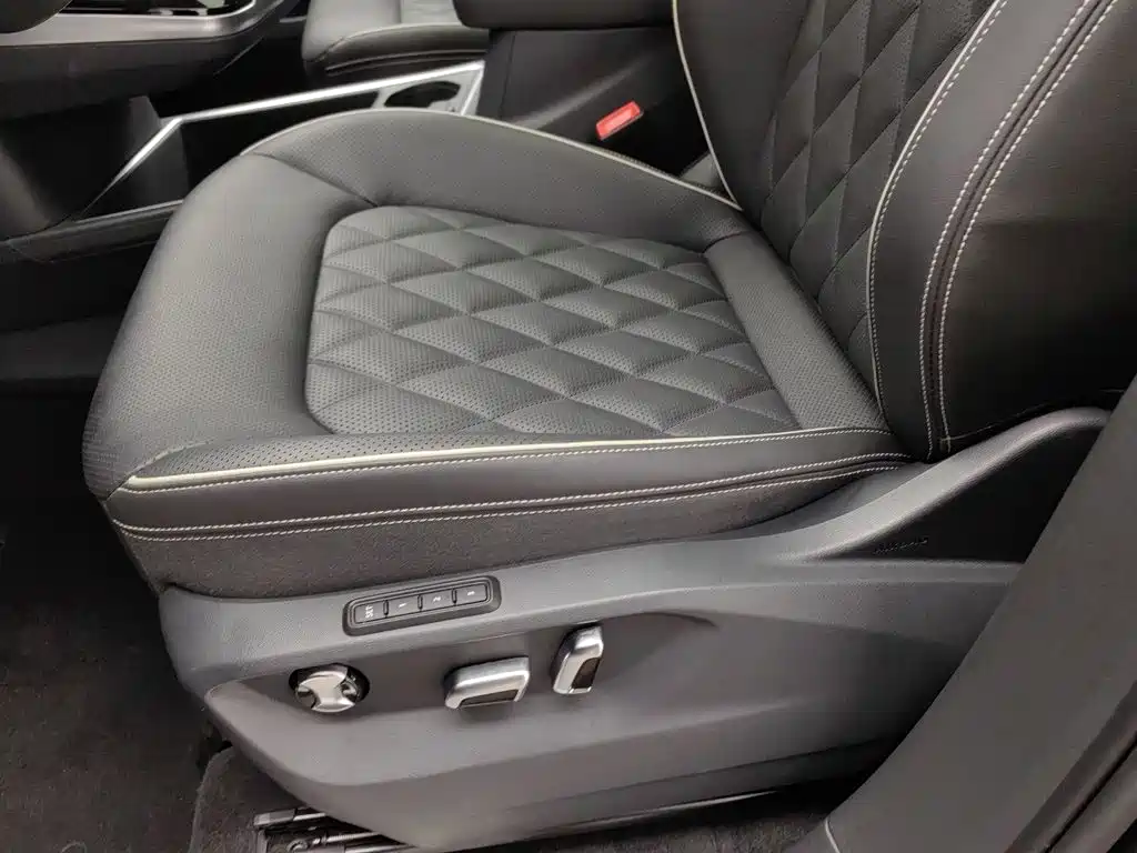 Volkswagen Talagon — миниатюра 20