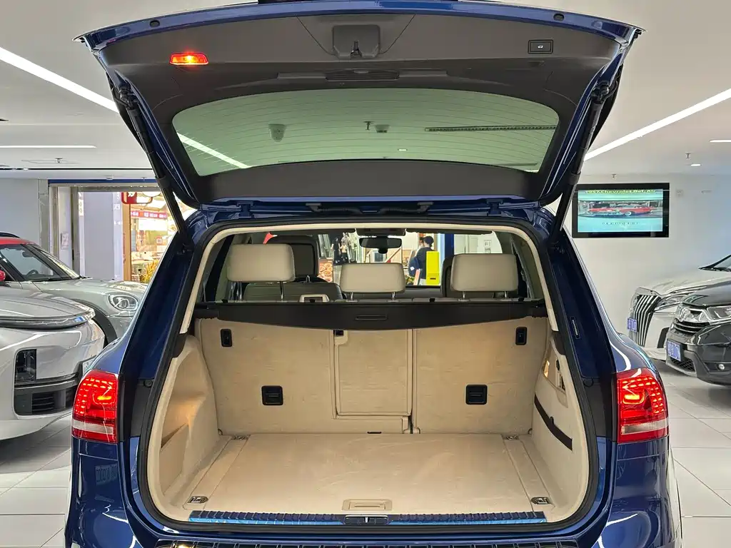 Volkswagen Touareg — миниатюра 8