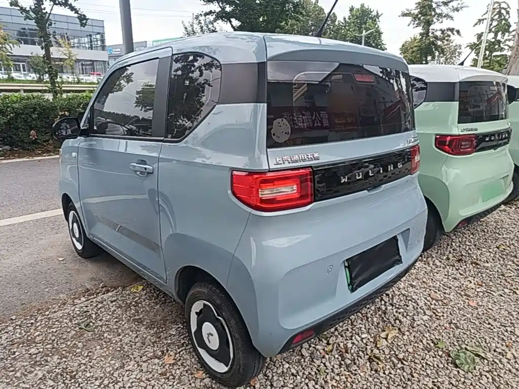 Wuling MINIEV — миниатюра 5