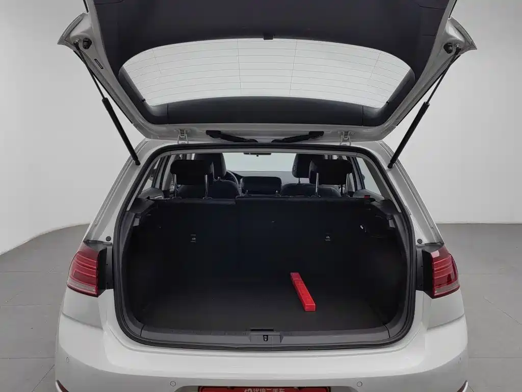 Volkswagen Golf — миниатюра 16