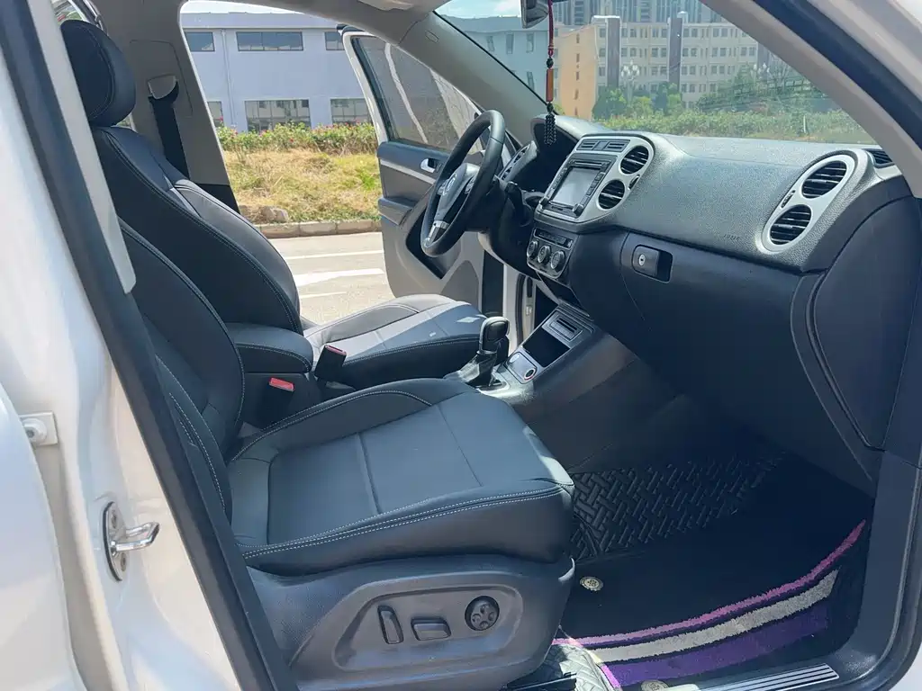 Volkswagen Tiguan 300TSI Auto 2WD Luxury Edition, фото 9
