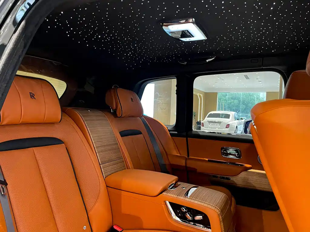 Rolls-Royce Cullinan — фотографии объявления, Фото 14