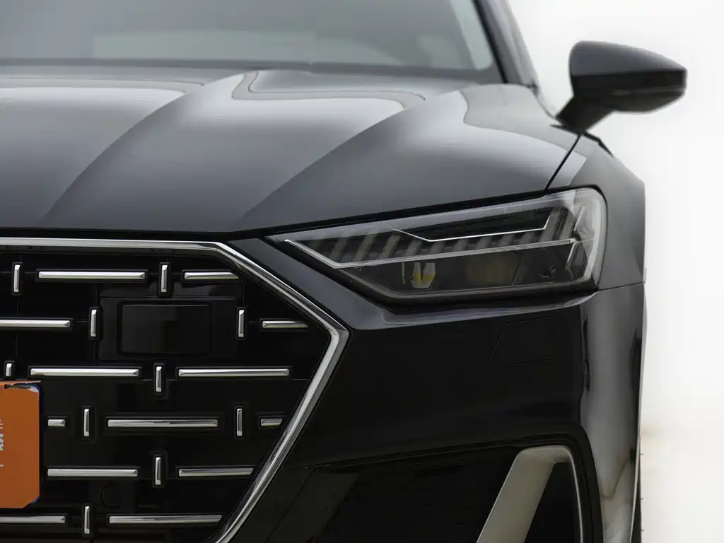 Audi A7L 2024 — фото 3