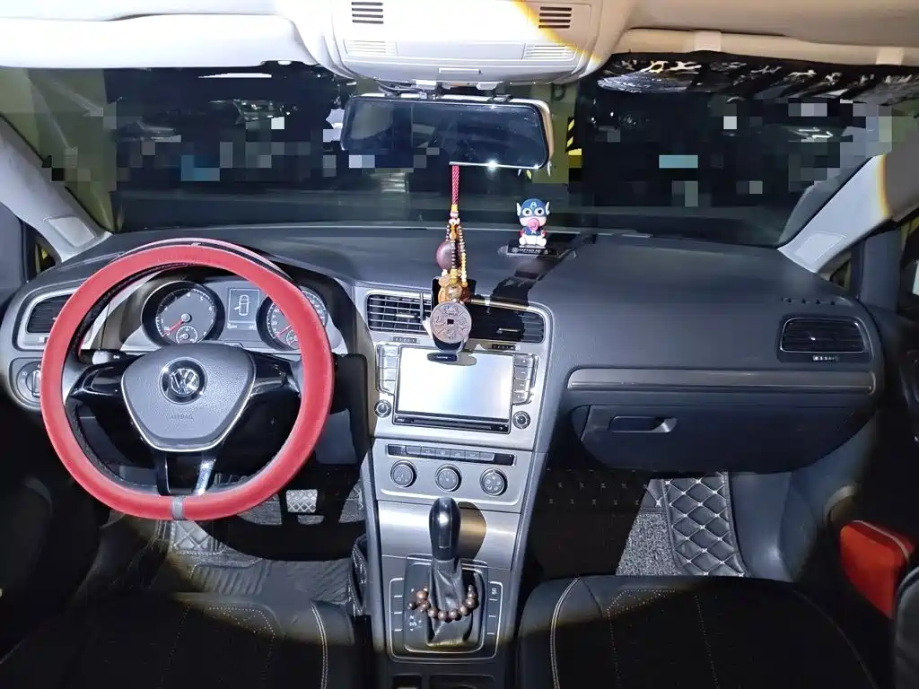Volkswagen Golf — миниатюра 5