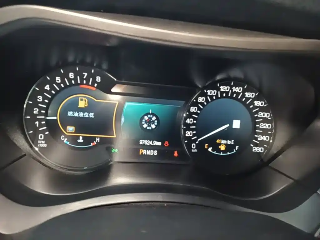 Lincoln MKZ — миниатюра 12