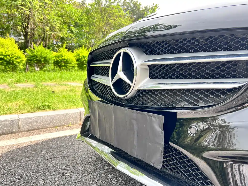 Mercedes-Benz C-Class — миниатюра 22