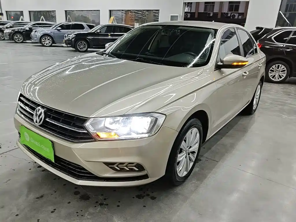 Volkswagen Bora — миниатюра 2