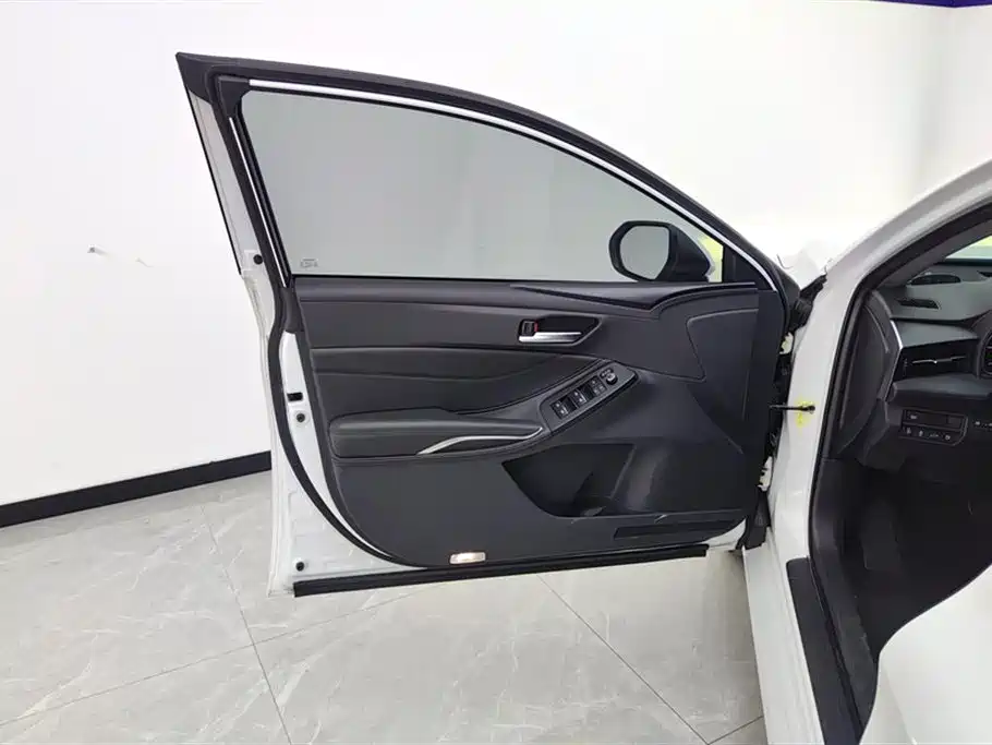 Toyota Avalon 2023 2.5L Luxury
