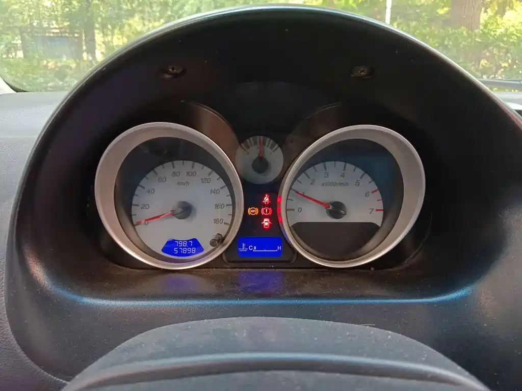 Baojun Spark — миниатюра 12