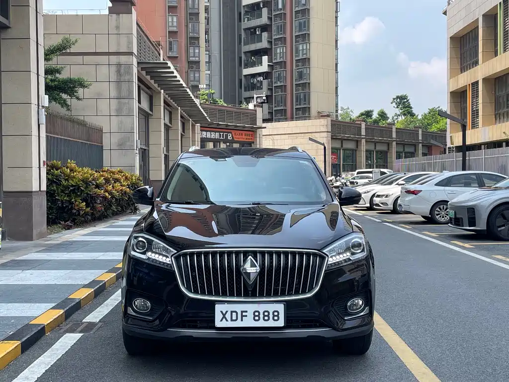 Borgward BX7 — миниатюра 2