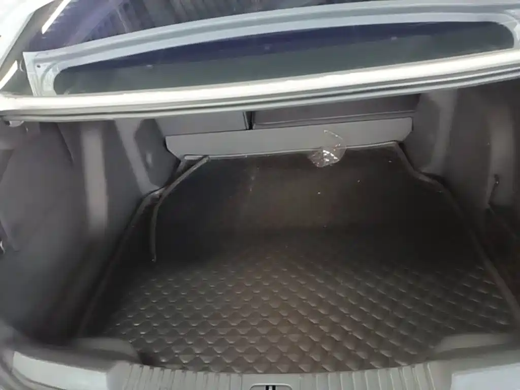 Buick Verano — миниатюра 19