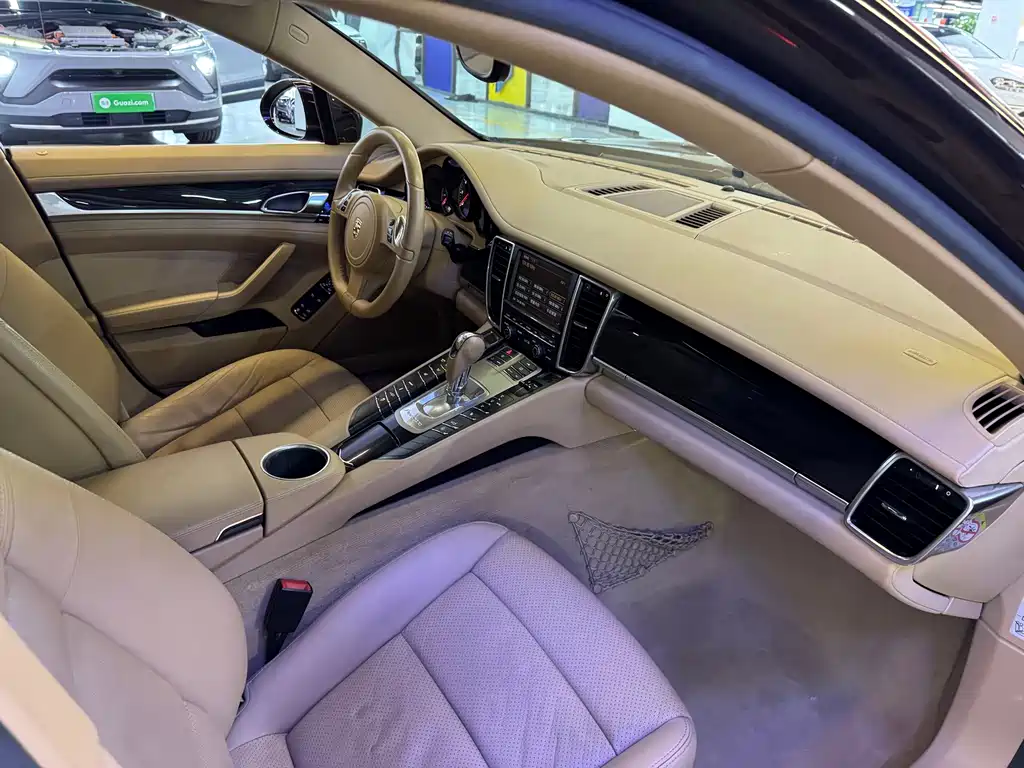 Porsche Panamera — миниатюра 25