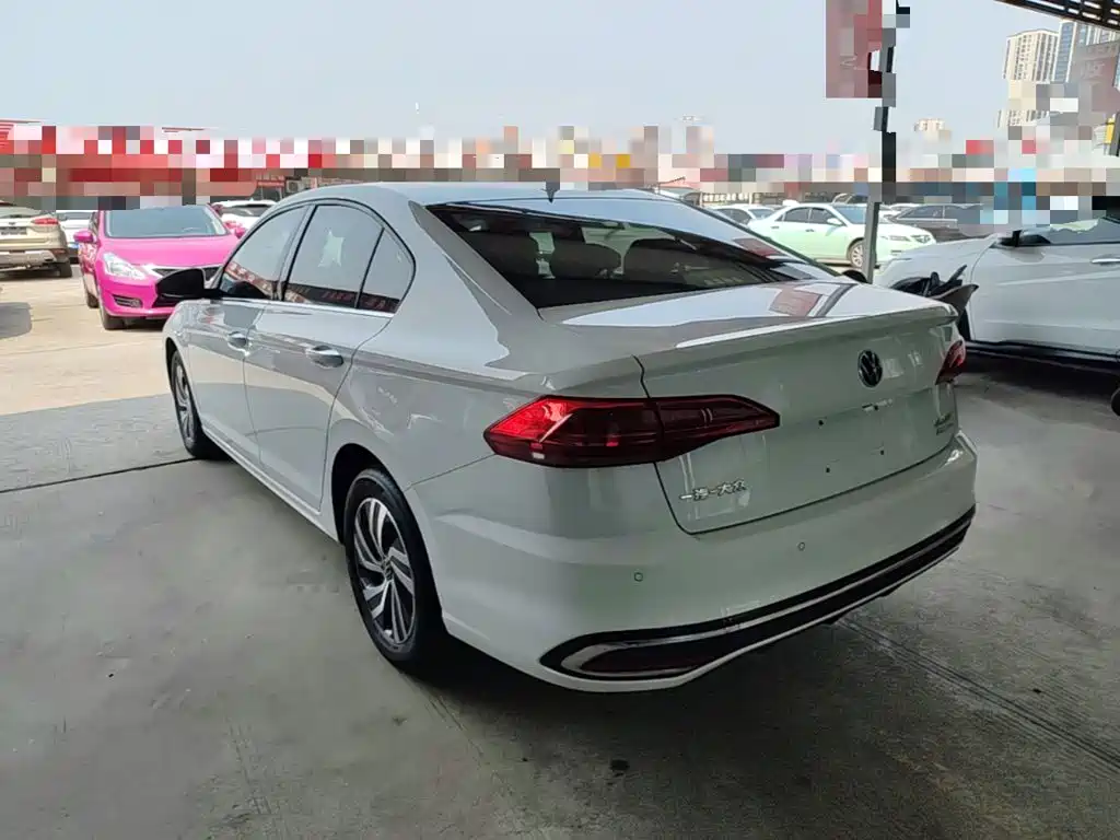 Volkswagen Bora — миниатюра 5
