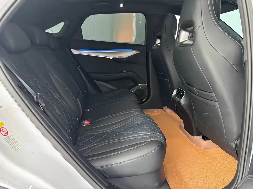 BYD Sealion 07 EV — миниатюра 12