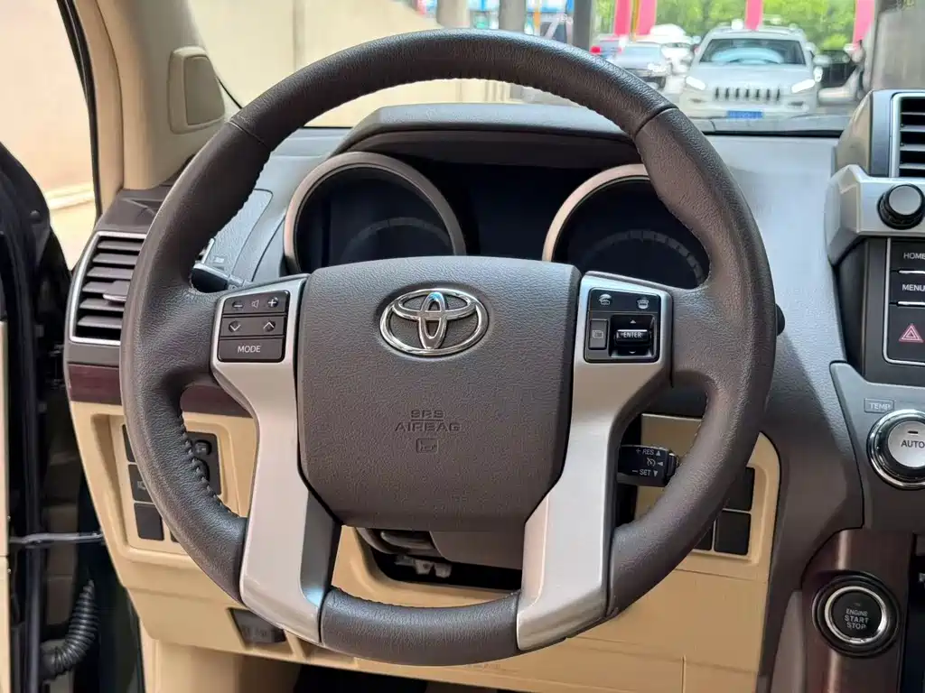 Toyota Land Cruiser Prado 2016 3.5L AT TX-L