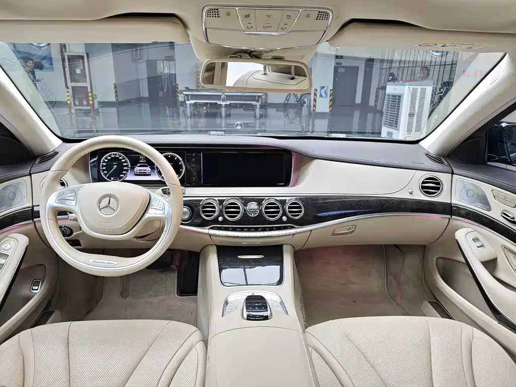 Mercedes-Benz S-Class — миниатюра 7