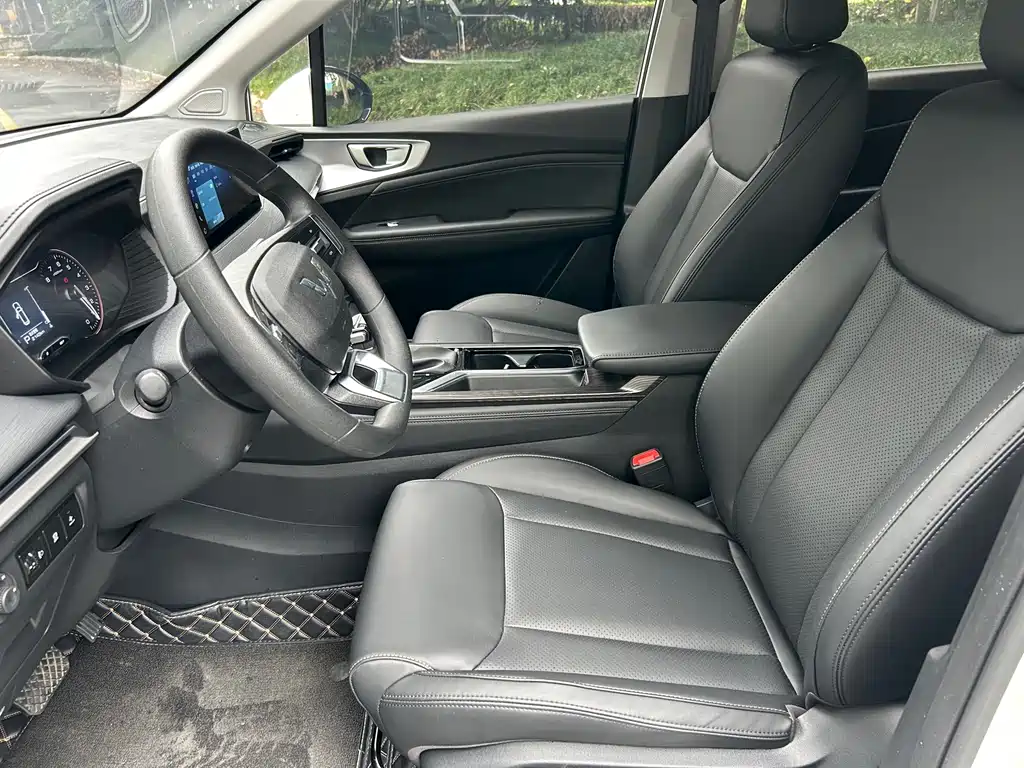 Wuling Jiachen — миниатюра 7