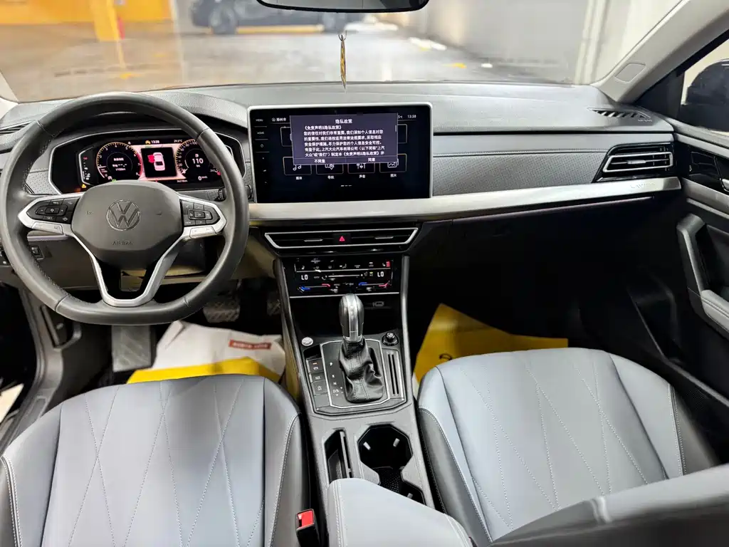 Volkswagen Lavida — миниатюра 7