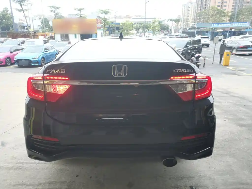 Honda Crider 2013 1.8L AT Luxury